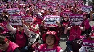 Protests against the government's labor policy in Seoul, March 31, 2023.